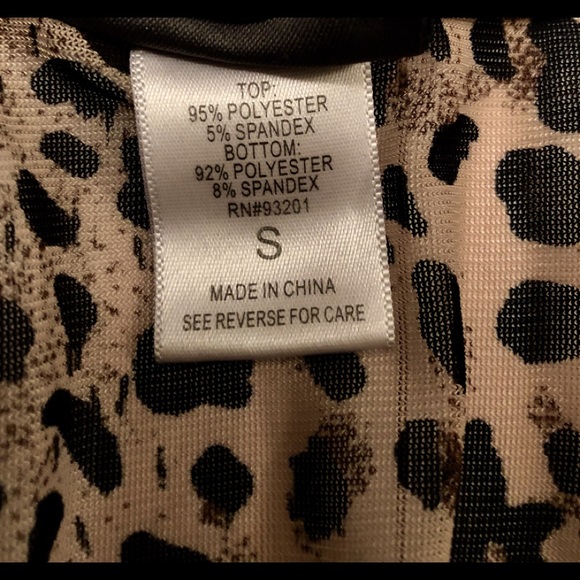 Leopard Print Blouse - Picture 3 of 3